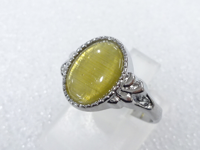 Japanese Kimono / Antique Accessories Metal